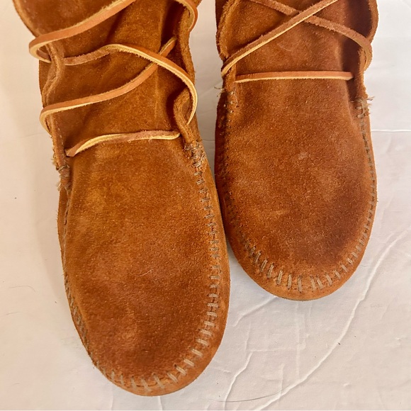 Minnetonka Suede Moccasins Lace-Up Fringe Knee High Boots Women’s size 8 - Picture 11 of 13